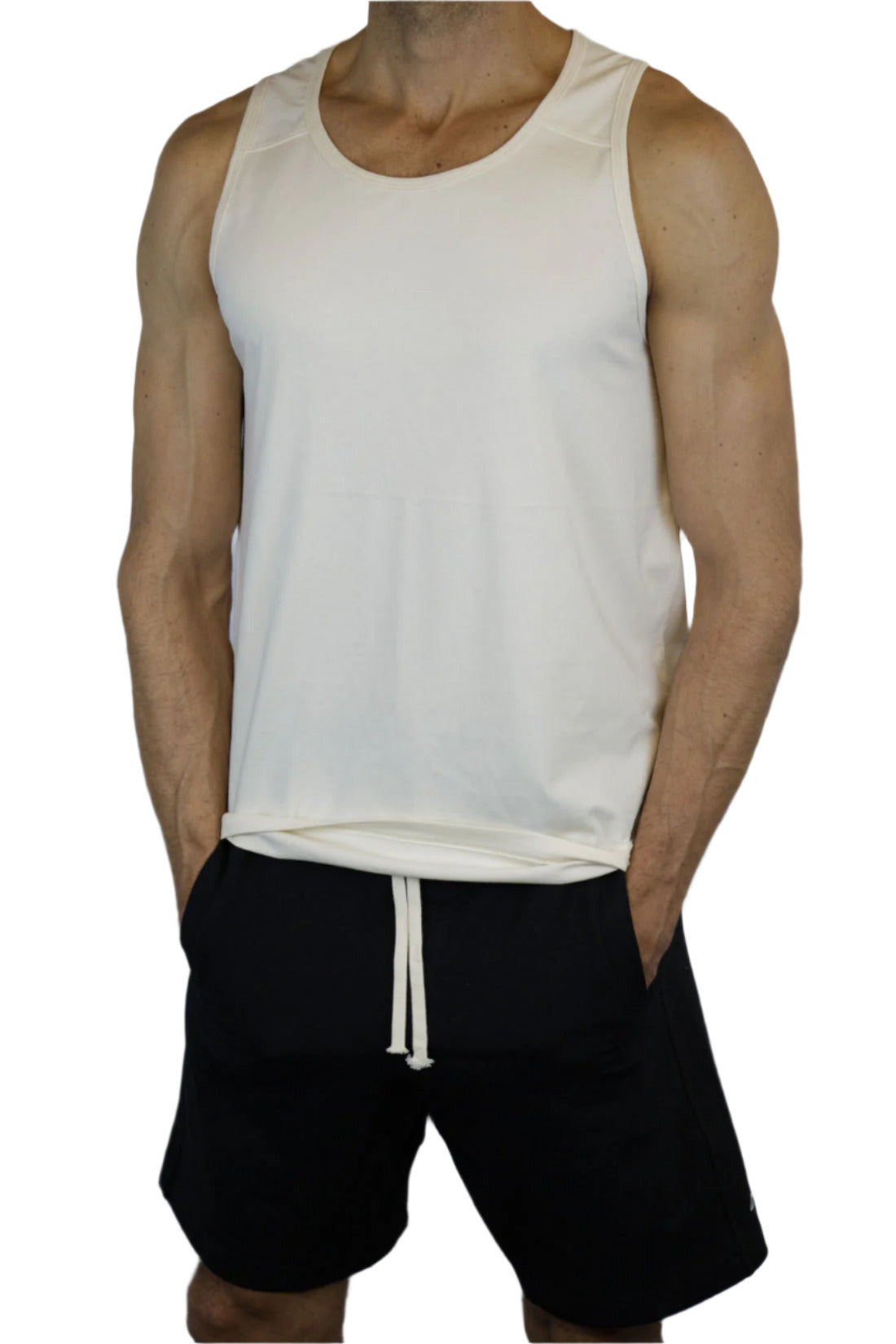 Vorderansicht des M23 Kobe Tanktops in Creme – umweltfreundliches Herren-Shirt aus nachhaltiger Bio-Baumwolle.
