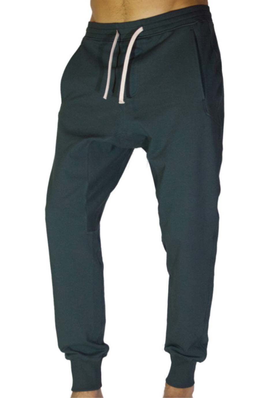 M23 Clint Jogginghose in Olivgruen für Herren – nachhaltige Sweatpants aus Bio-Baumwolle mit Kordelzug und Bündchen
